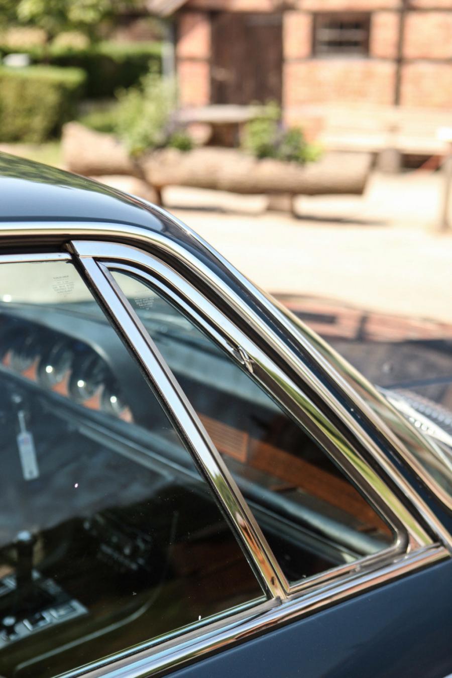 Детали экстерьера BMW 3.0CSi (E9) 1974 года  (EU) (фото 48 из 198)